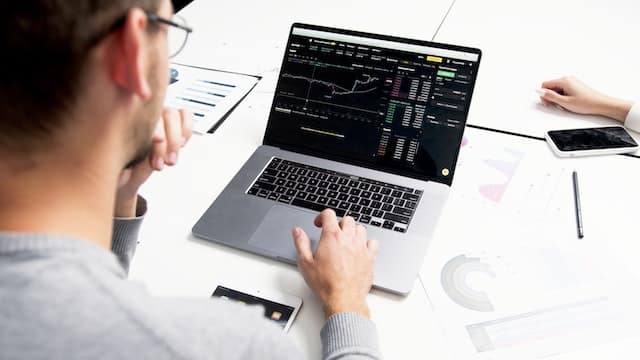 ¿Cómo Funciona la Bolsa de Valores? Una Mirada Interna a la Inversión y el Comercio